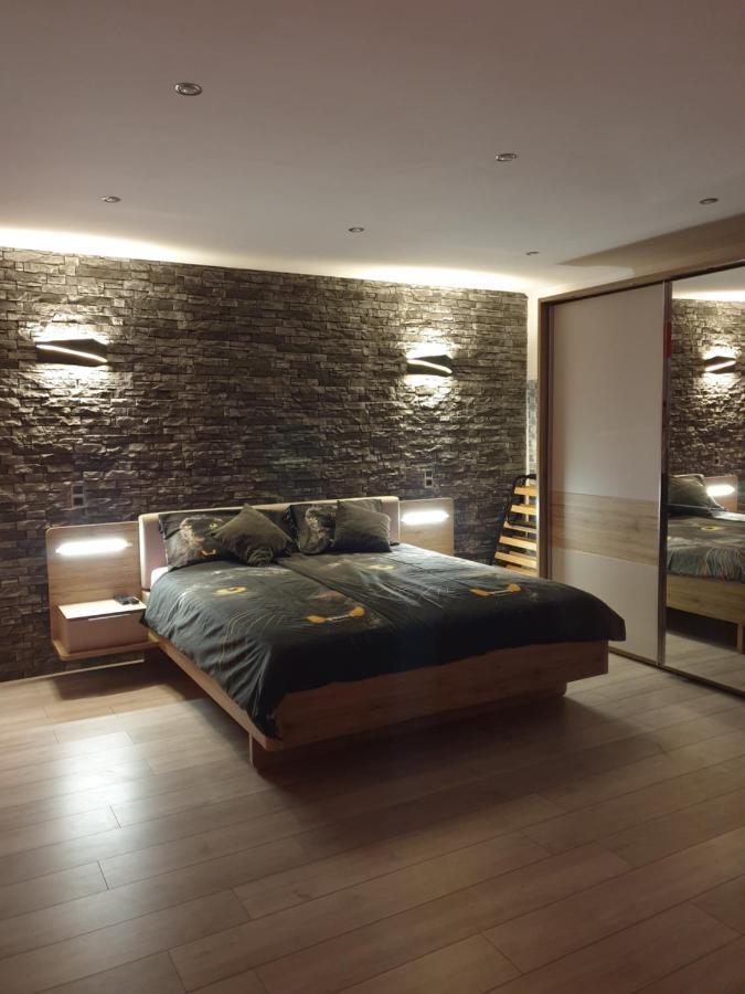 Room Petra In Centertown Senj  Exterior foto